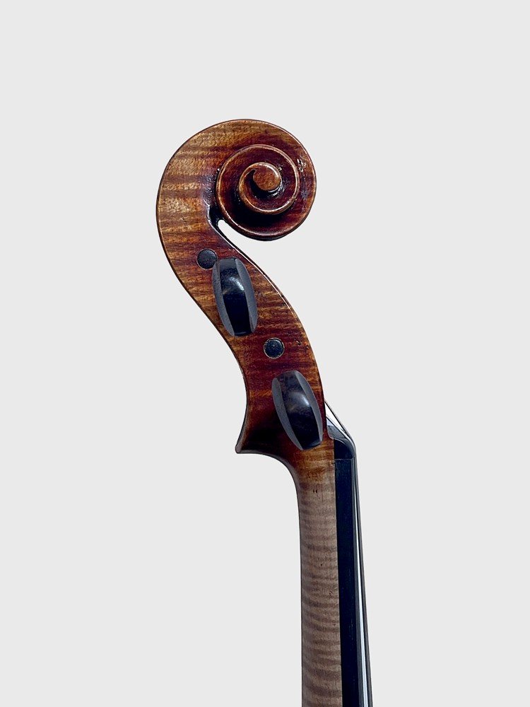 Roma Guarneri Model violin, scroll and pegbox – handcrafted by Atelier Negri